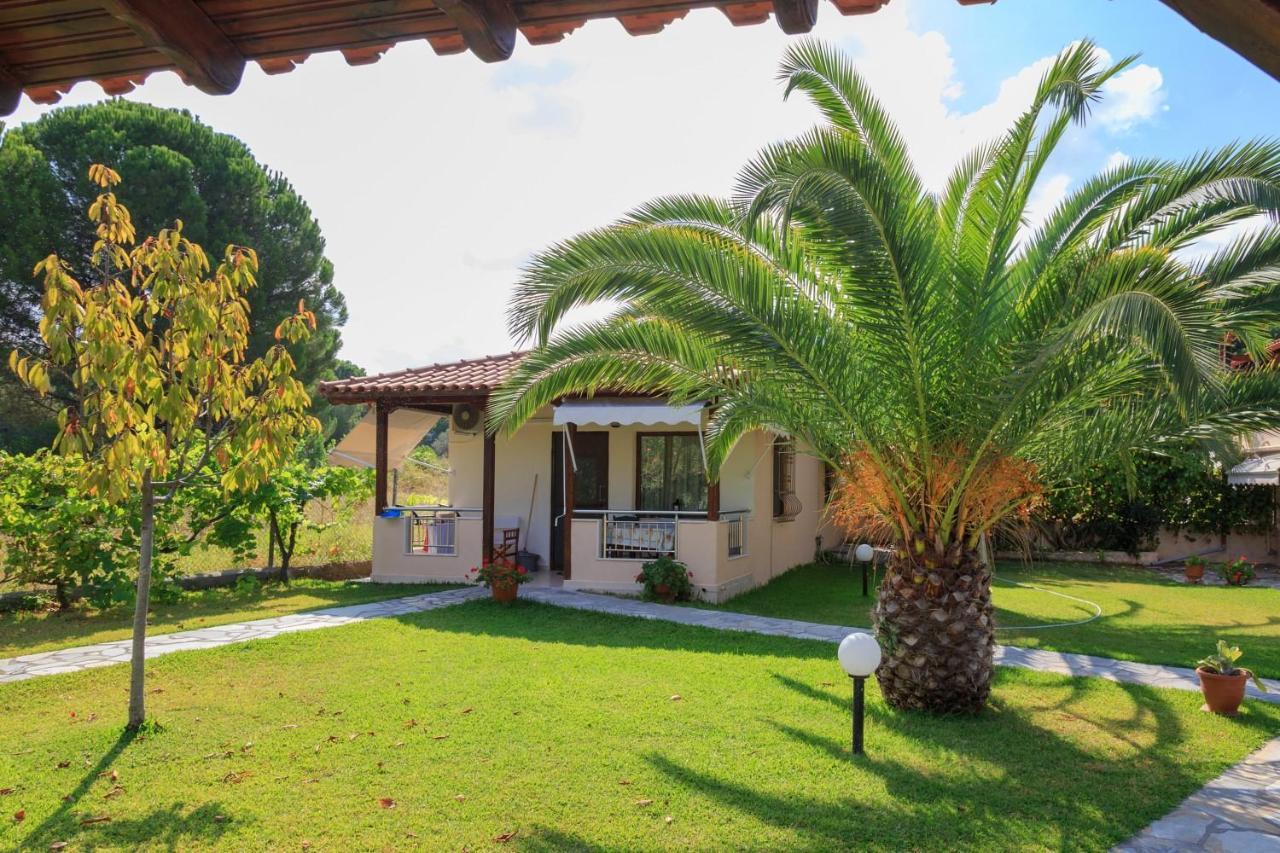 Maria - Pavlos Studios And Apartments Vourvourou Quarto foto