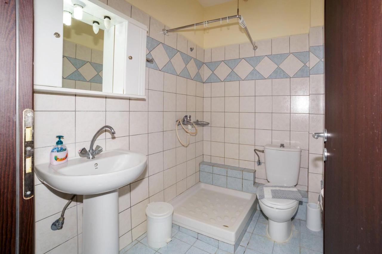 Maria - Pavlos Studios And Apartments Vourvourou Quarto foto